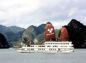 indochina sails boutique cruise